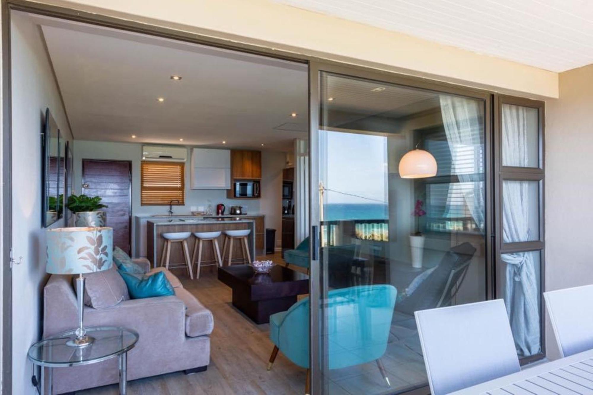 6 Dolphin Views La Mercy Beachfront Appartement Buitenkant foto