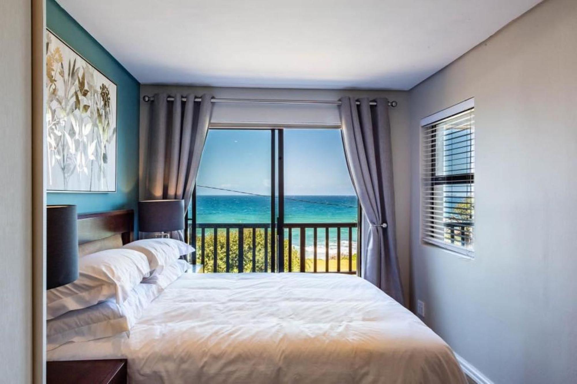 6 Dolphin Views La Mercy Beachfront Appartement Buitenkant foto